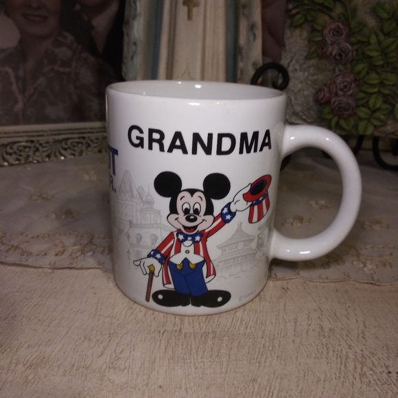 3/$18 Vintage Epcot Mickey Mouse Grandma Mug - Picture 3 of 7